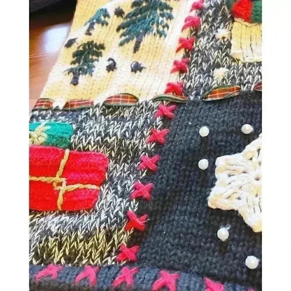 Vtg Christmas Sweater Designers Originals Studio Patchwork Embroidered EUC PM - Picture 9 of 16